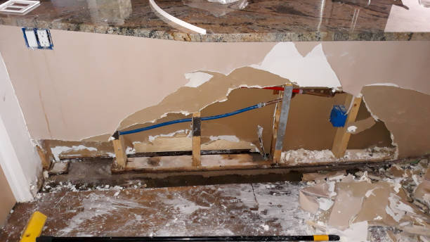 Local water damage restoration in MA